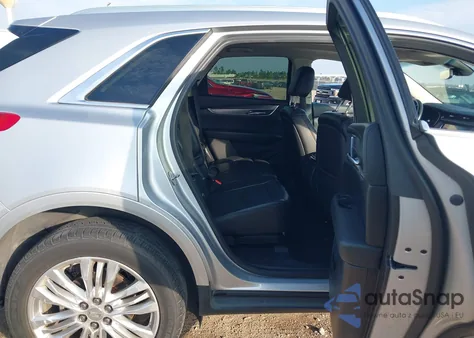 2018 Cadillac Xt5 Premium Luxury z USA, uszkodzony, nr VIN 1GYKNERS1JZ213977